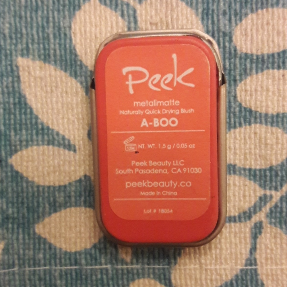 Makeup Sample Bundle - Picture 3 of 4